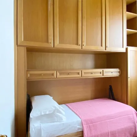 Appartamento Enchanting In The Heart Of *