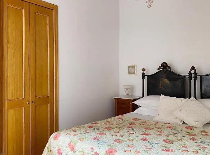 Enchanting In The Heart Of Apartment