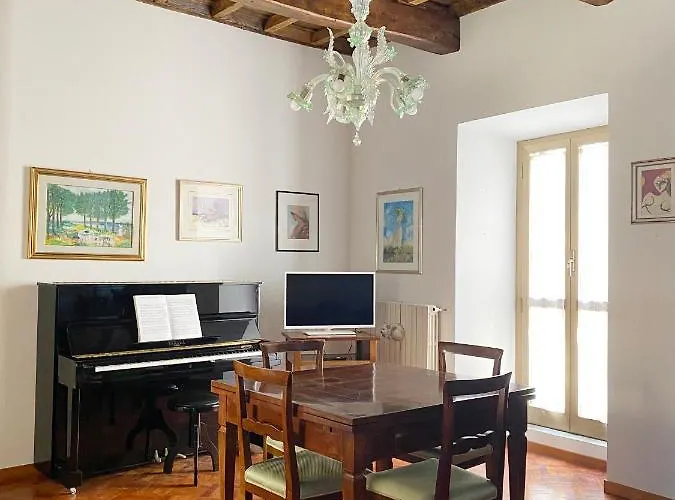 Enchanting In The Heart Of Apartment